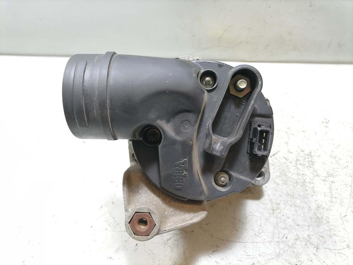 BMW 3er E46 Bj.2000 original Lichtmaschine Generator 2.5 125kw